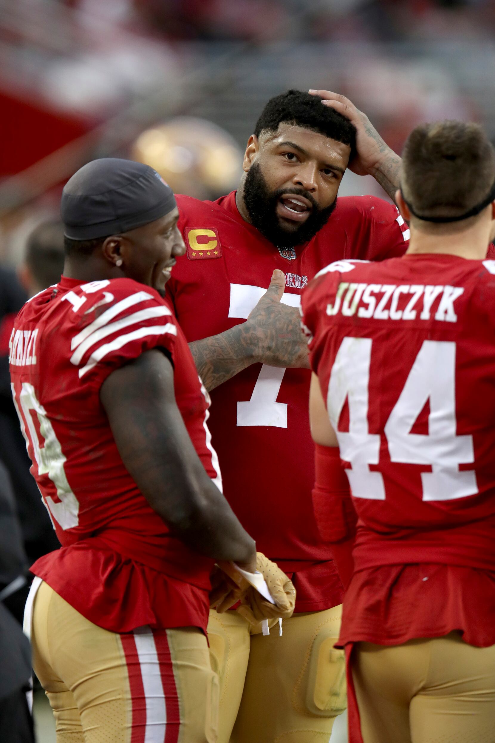 Tensions flare pregame between Cowboys and 49ers' Trent Williams, Deebo  Samuel