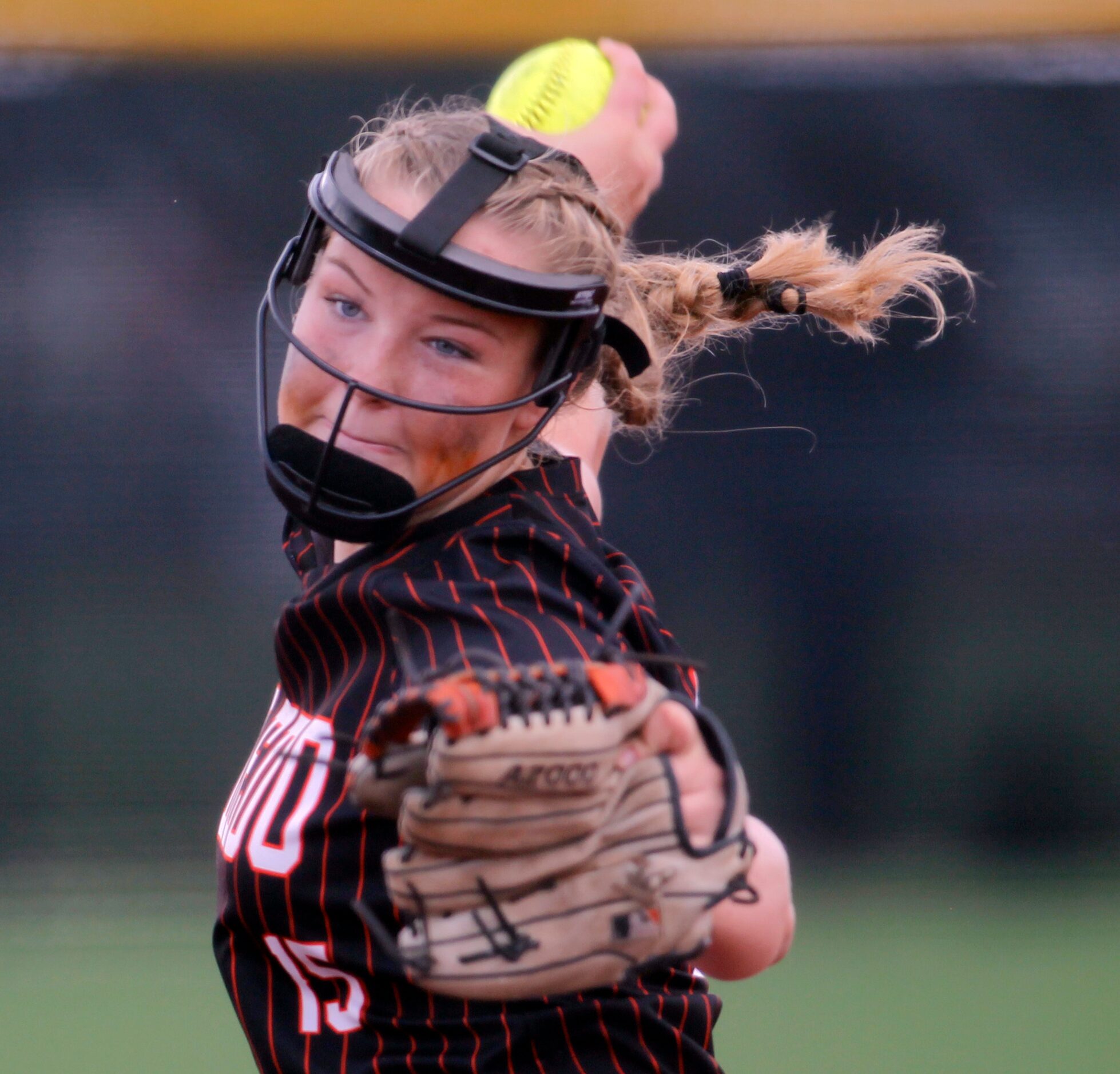 Aledo pitcher Kayleigh Smith (15) delivers a pitch to a Georgetown batter during the bottom...