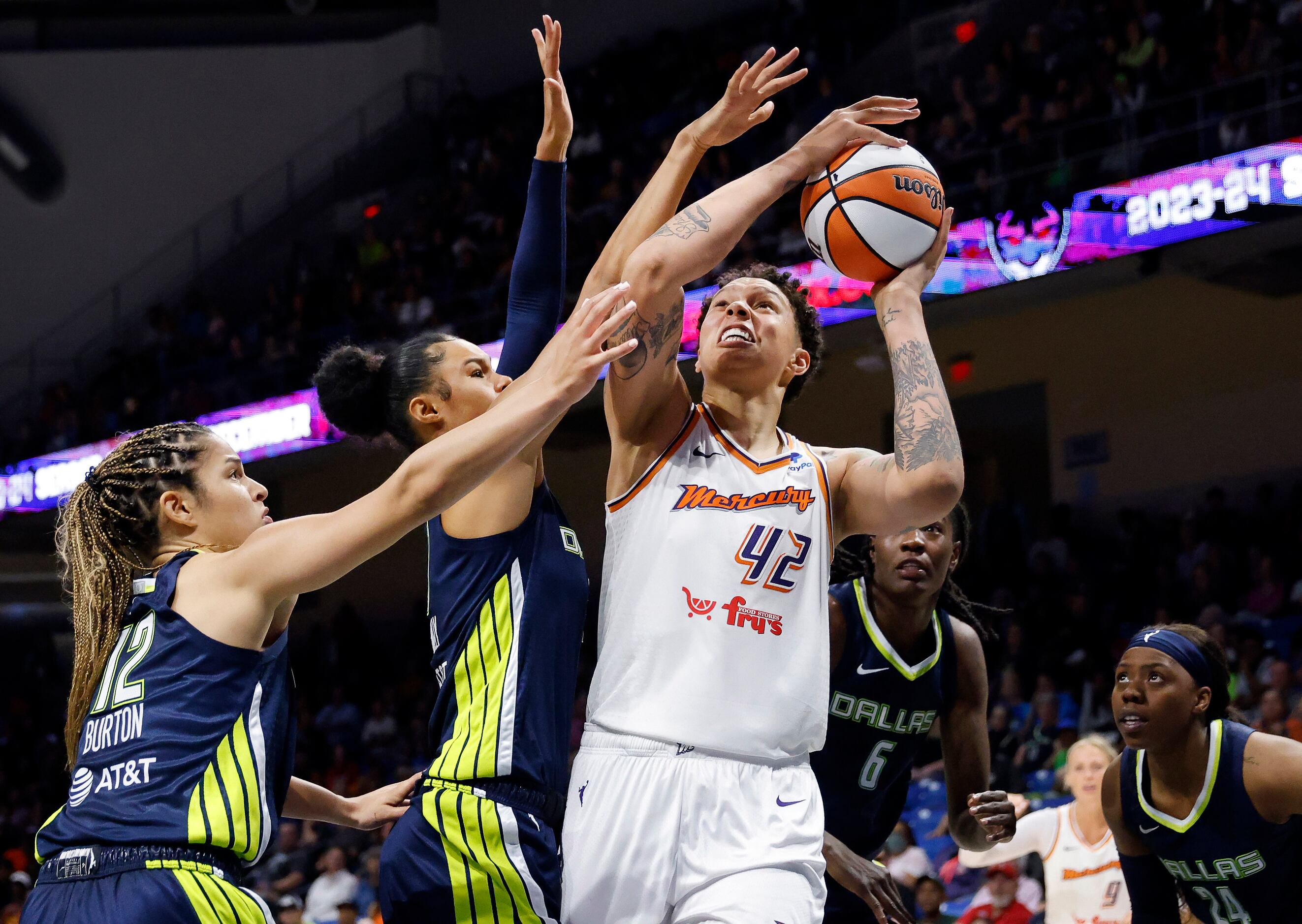 Photos: Brittney Griner takes in the atmosphere in Texas homecoming vs ...