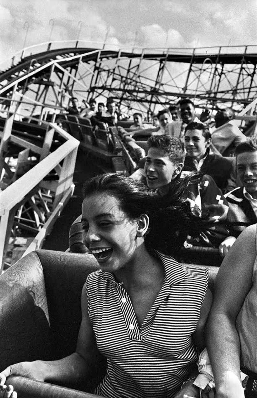  Harold Feinstein, Screaming on The Cyclone, Coney Island, 1952