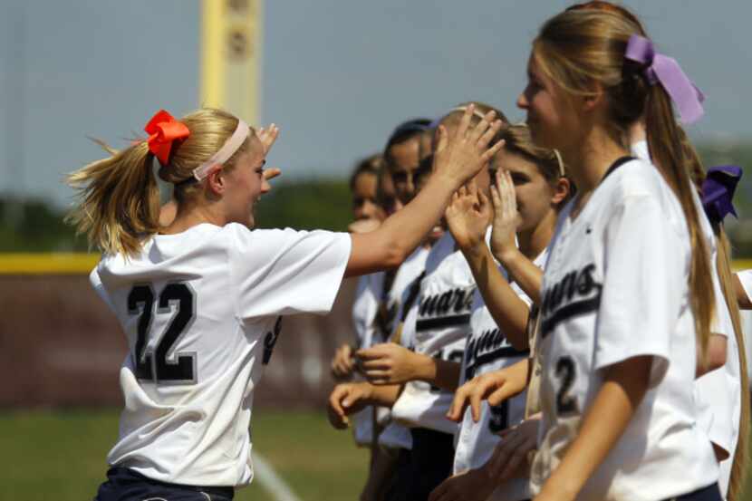 Flower Mound (25-10-1): After winning 5-5A — a district that included 5A state champion...