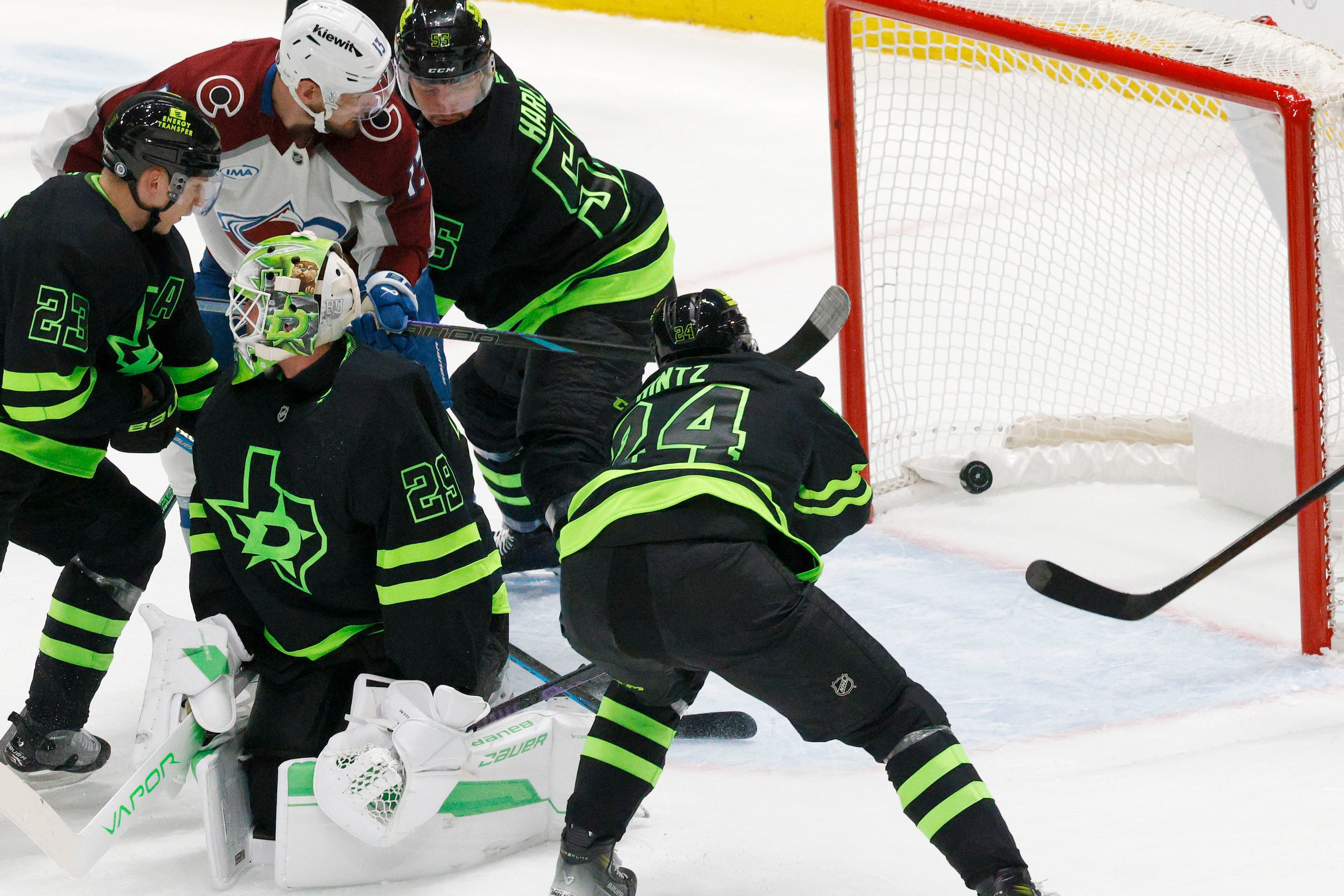 Colorado Avalanche right wing Valeri Nichushkin (13) scores a goal against Dallas Stars...