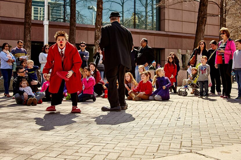  Slappy and Monday perform in Dallas. Photo by Martin Kohl. 