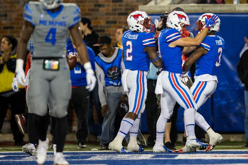 SMU Mustangs celebrates a touchdown scored by wide receiver James Proche (3) during the...