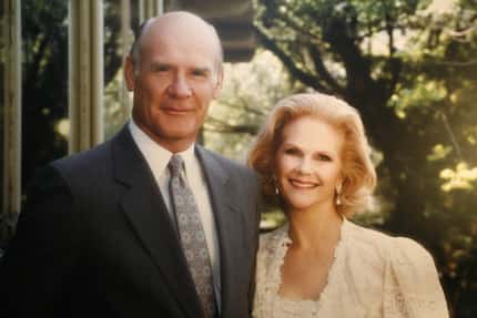 Tom Landry and his wife, Alicia, from a family portrait.