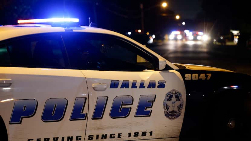 Officers find fatally wounded teen near Dallas park, police say