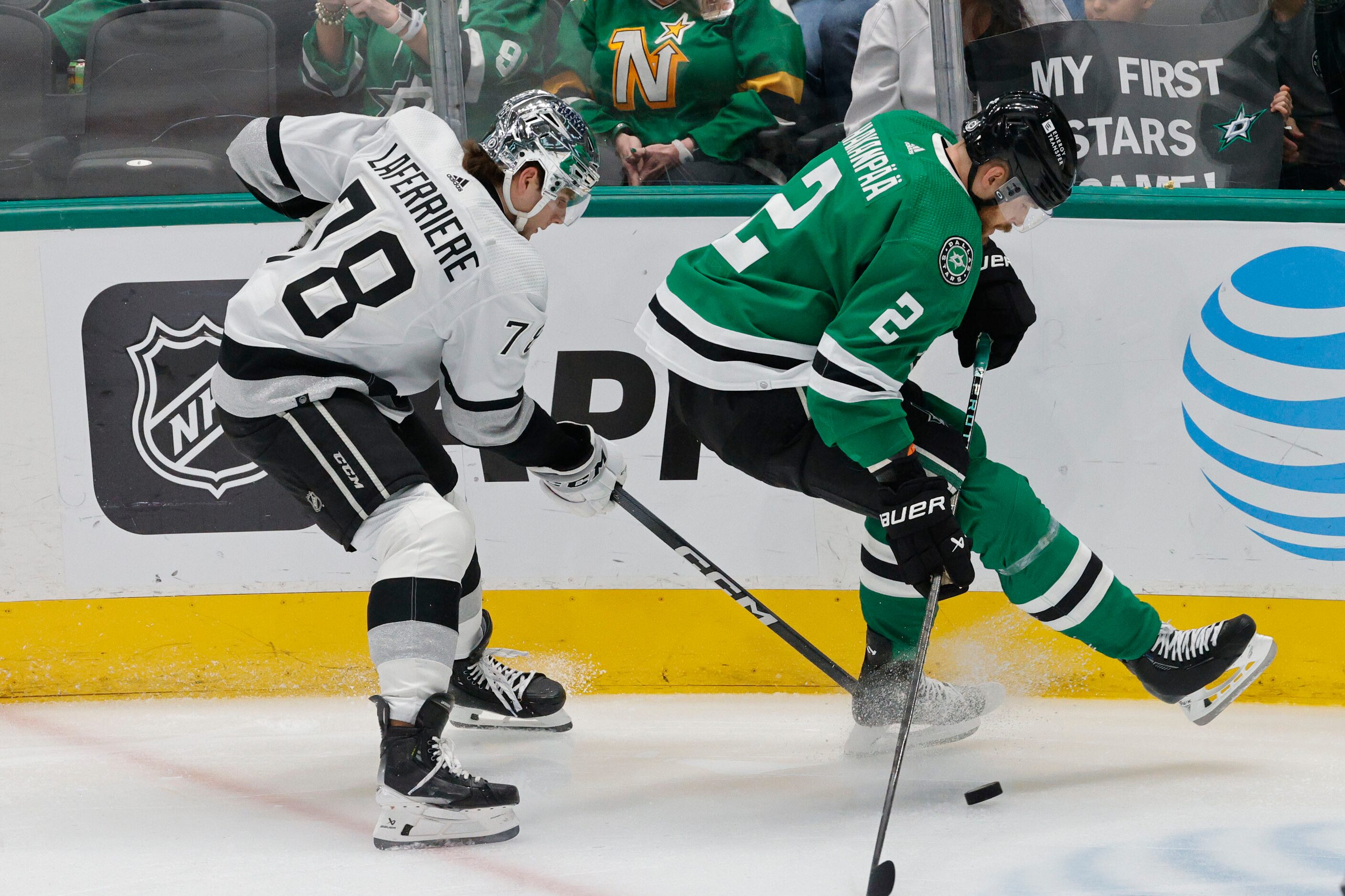 Los Angeles Kings right wing Alex Laferriere (78) and Dallas Stars defenseman Jani Hakanpaa...