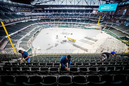 Los Texas Rangers quisieran estrenar su nuevo estadio en esta temporada de Grandes Ligas.