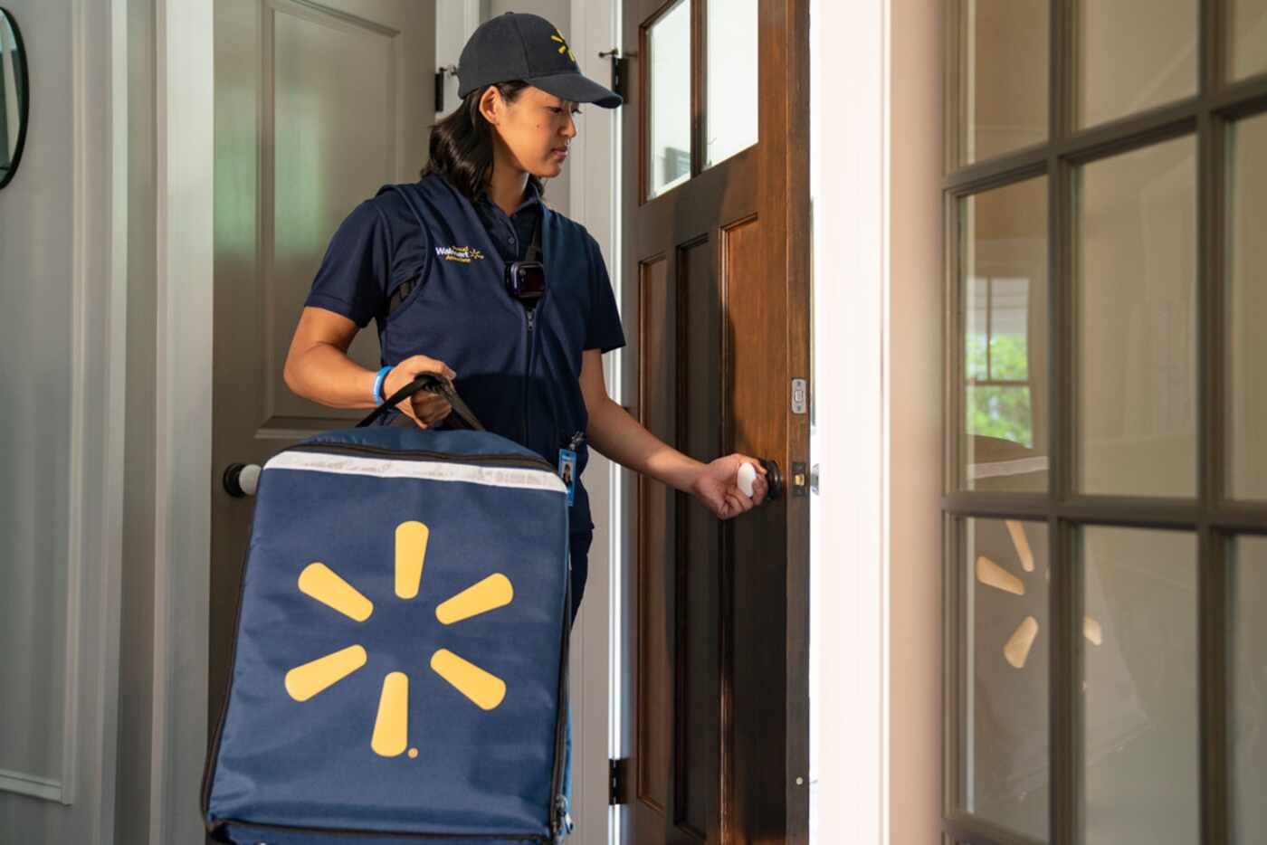 Walmart InHome grocery delivery service will begin in fall 2019.