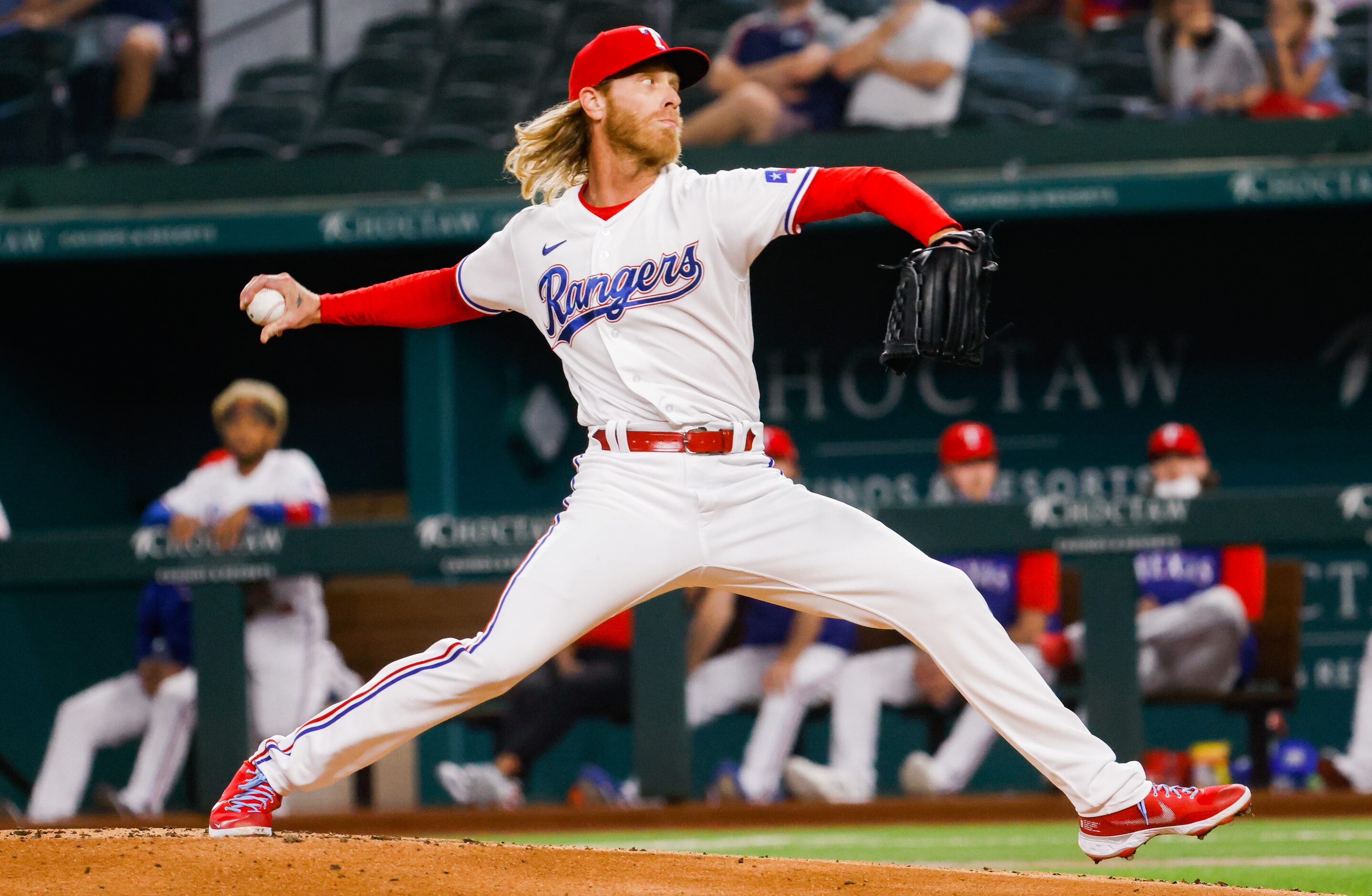 Texas Rangers starting pitcher Mike Foltynewicz (20) pitches to the Los Angeles Angels...