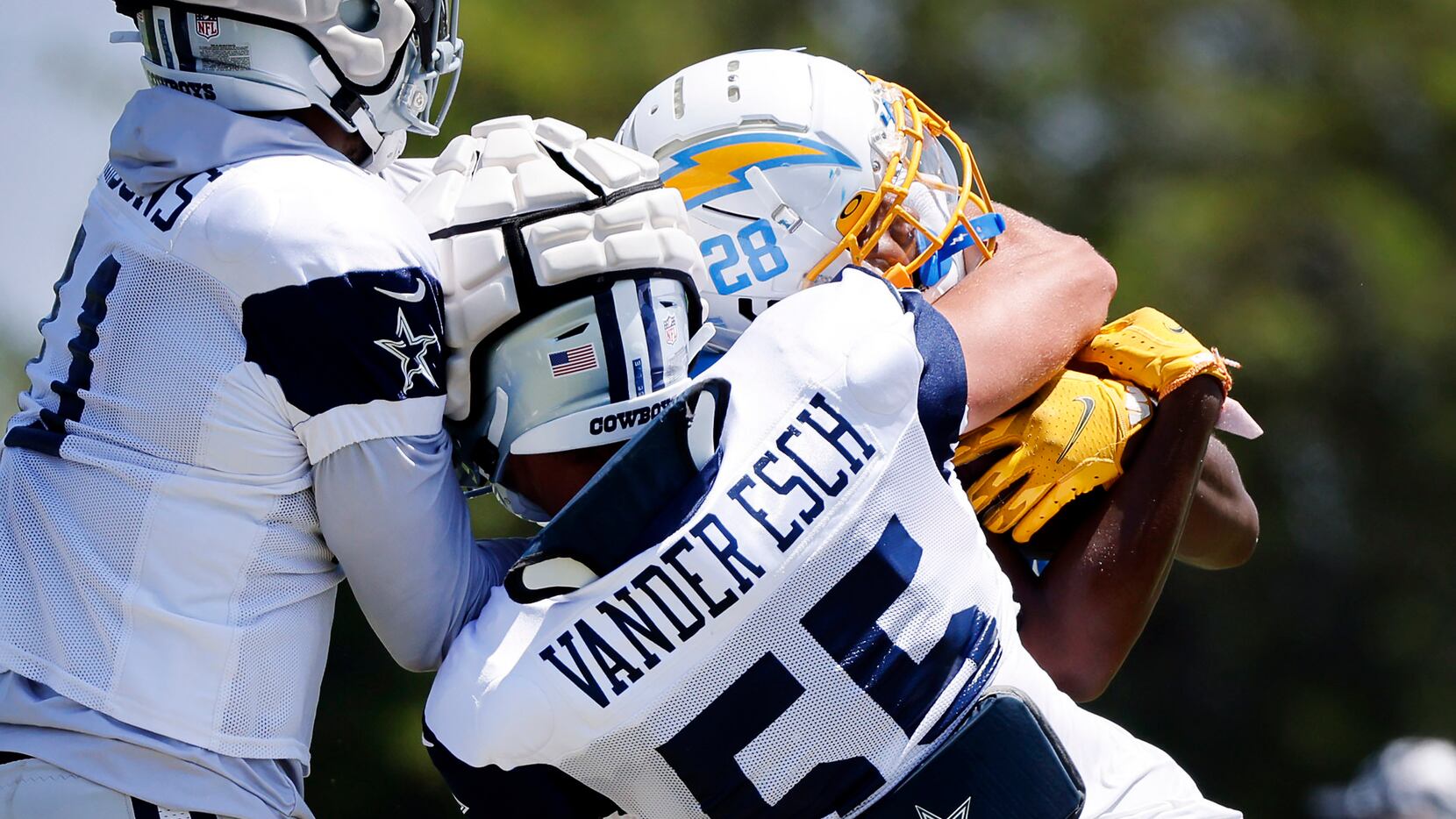 Cowboys, Chargers in talks to conduct joint practice this summer