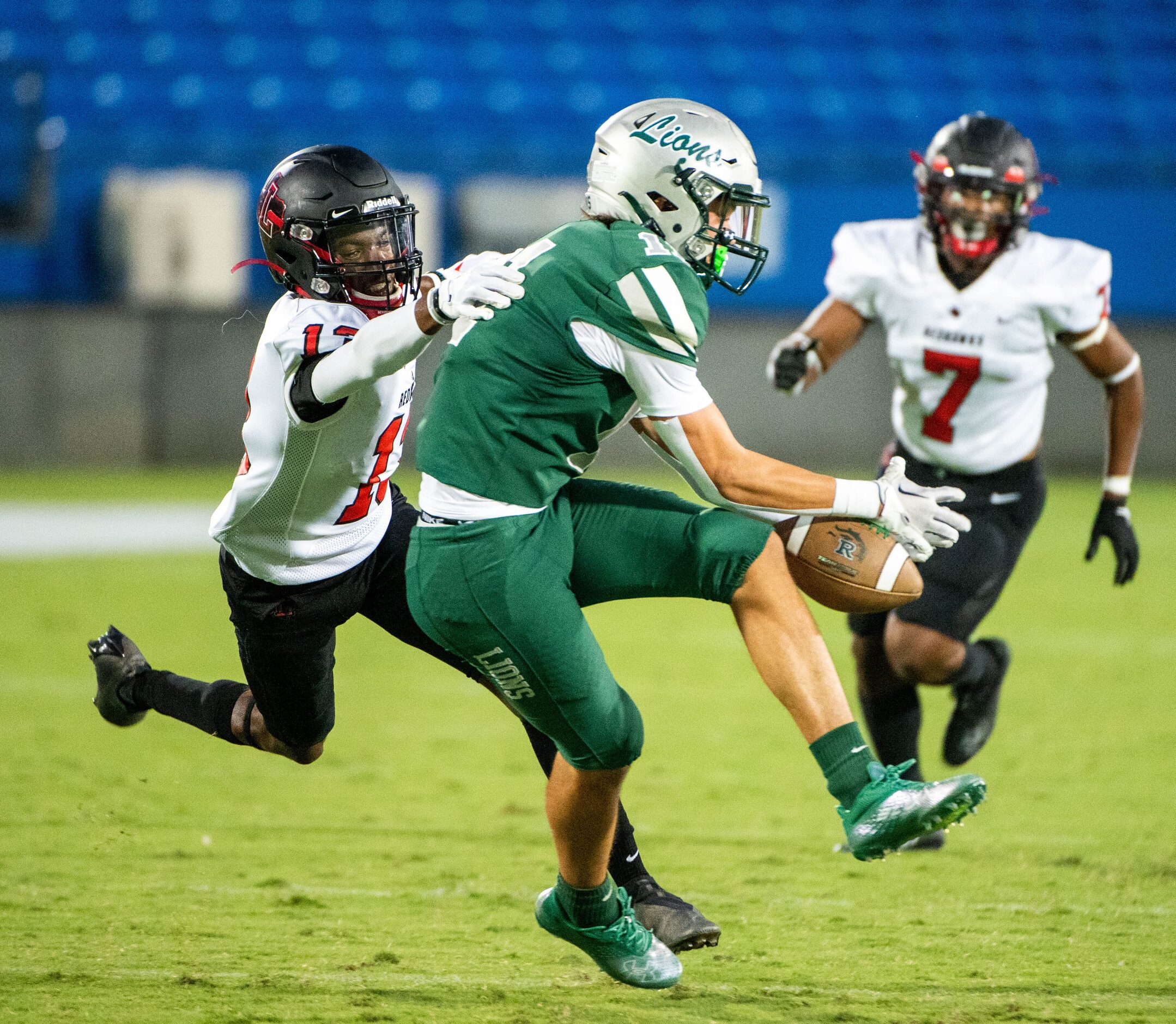 Frisco Reedy's Connor McGrath (11) can’t hold onto a pass in front of Frisco Liberty's Jon...