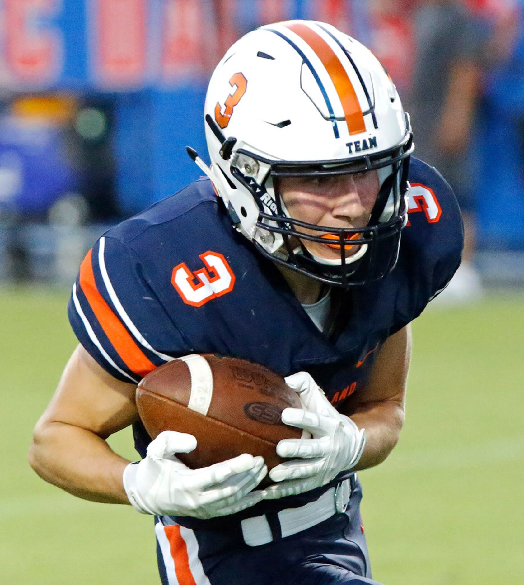 Frisco Wakeland High School wide receiver Dugan Sexton (3) hauls in a touchdown pass during...