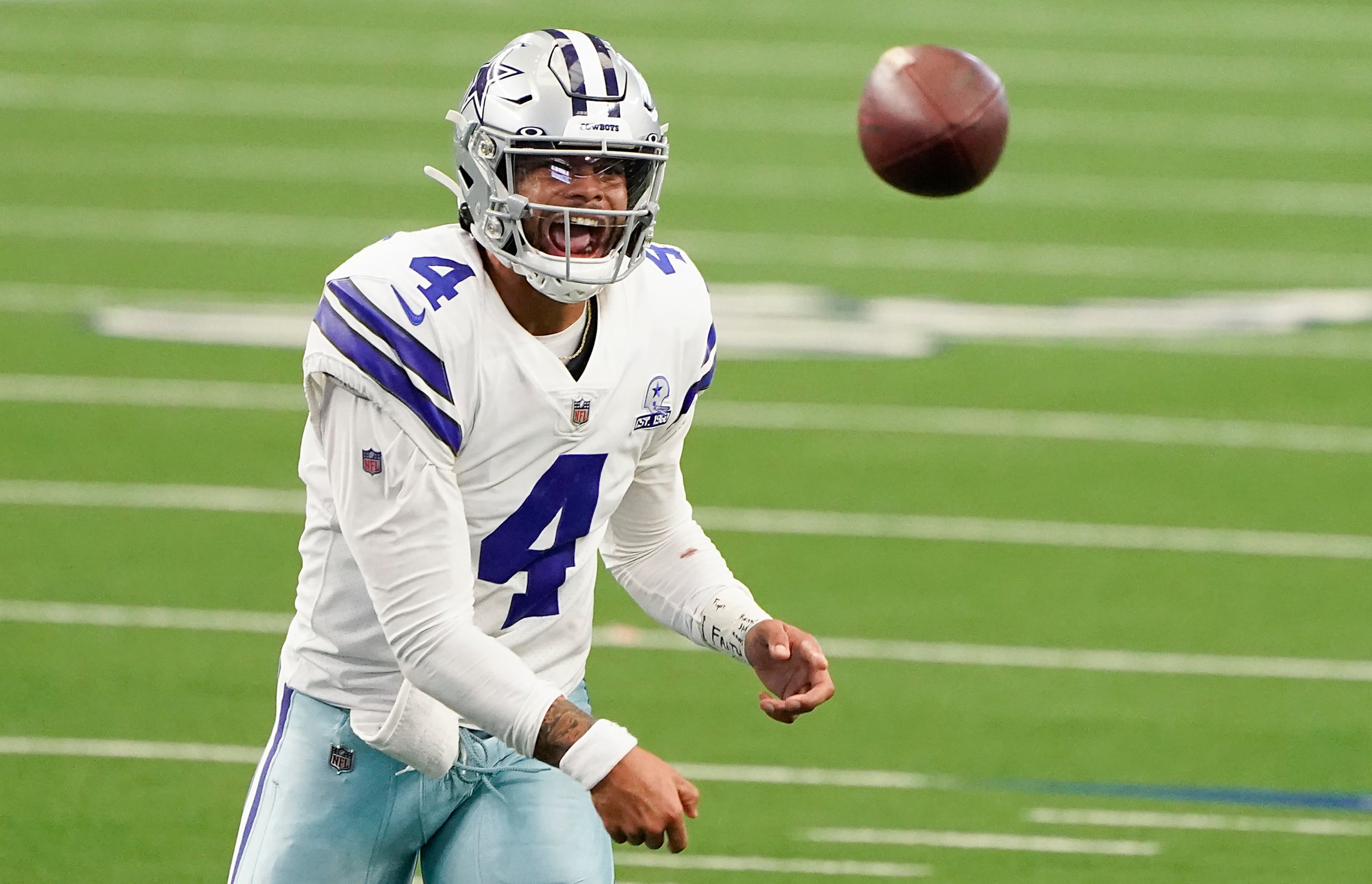 Cowboys news: Dak Prescott has chance to light up depleted