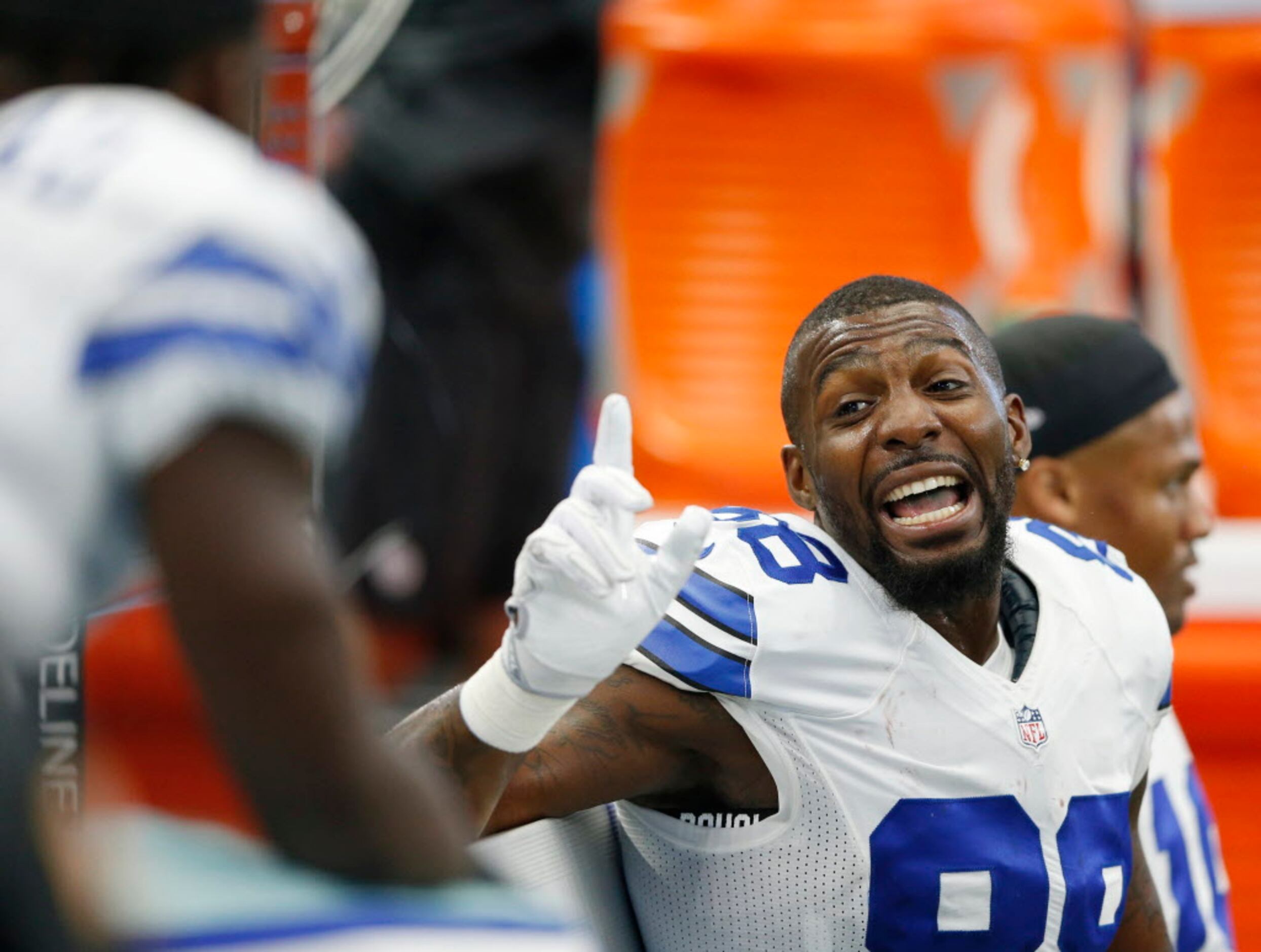 Dez Bryant adds to legend status by recruiting star WR to Cowboys