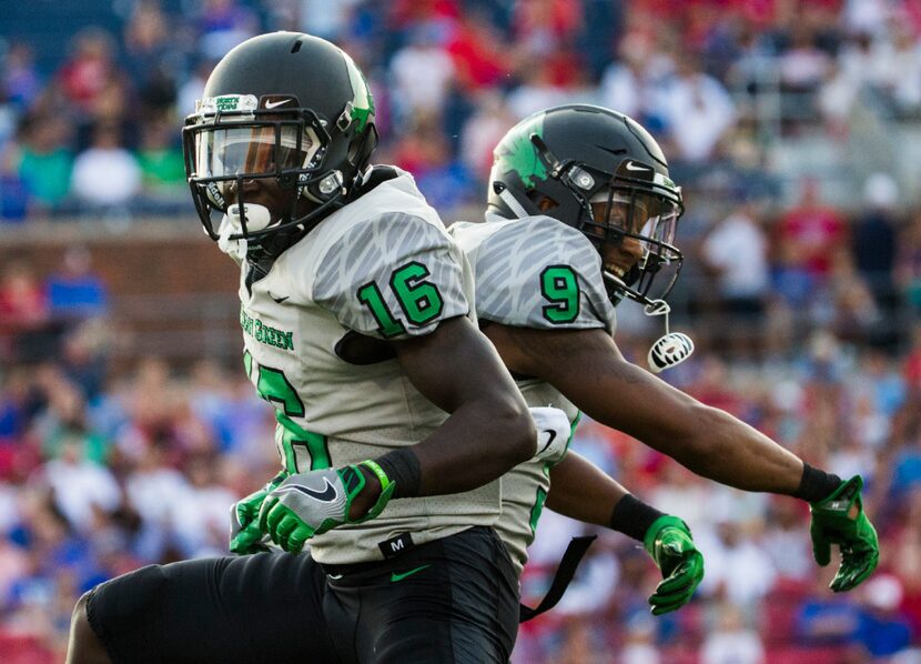 North Texas Mean Green wide receiver Montana Meador (16) and North Texas Mean Green wide...