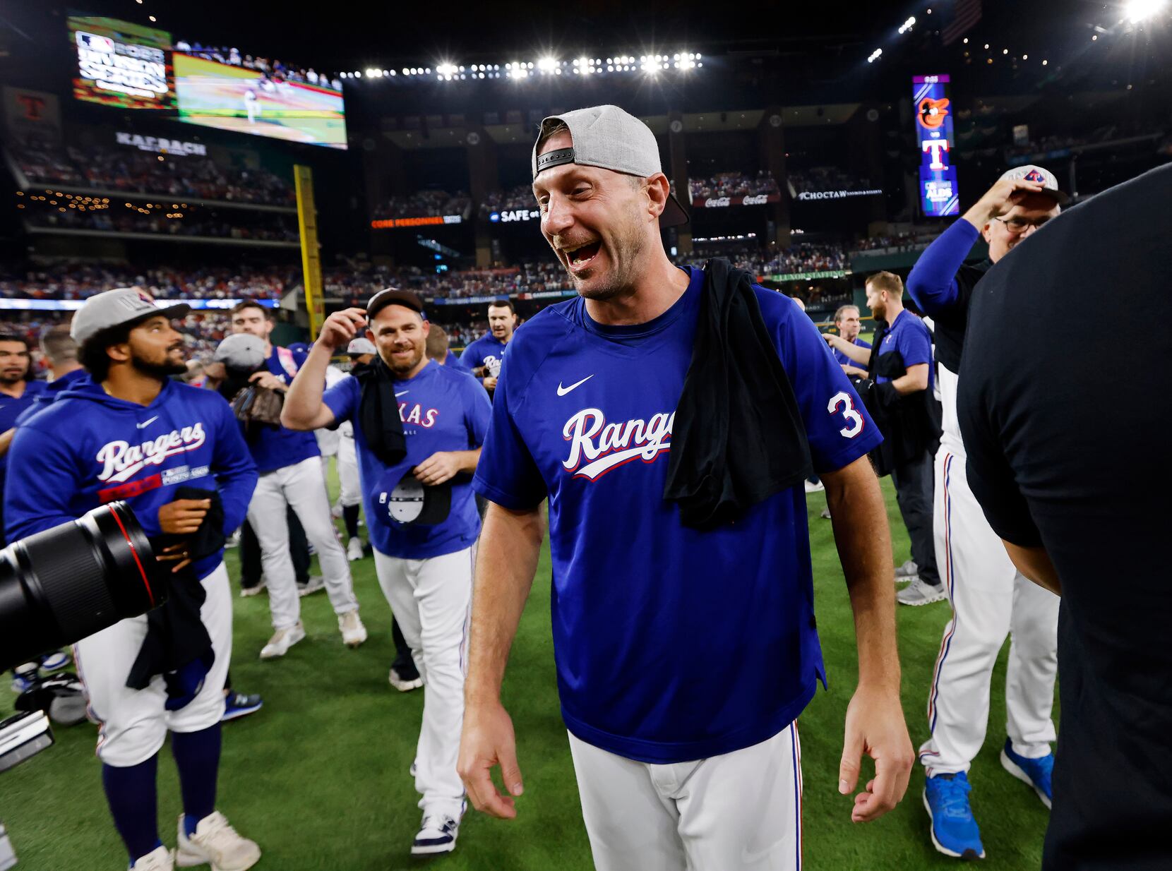 Max Scherzer and Jon Gray Probable to Be Added to Rangers ALCS Roster -  Stadium