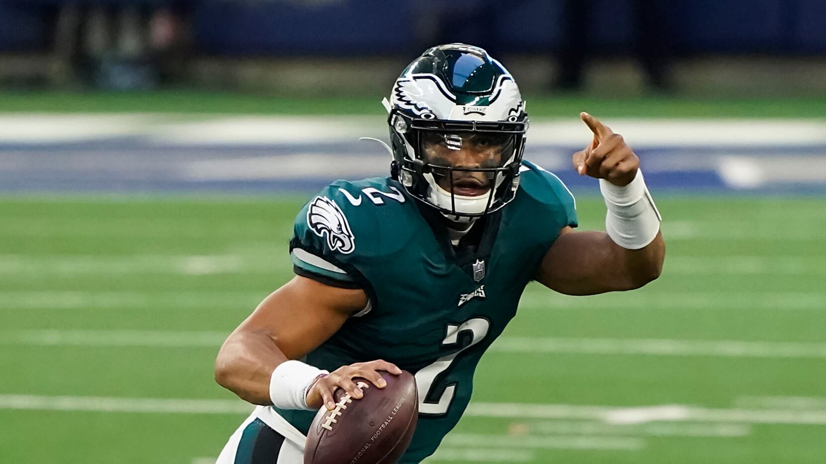 Jalen Hurts, Eagles cruise past Giants into NFC title game