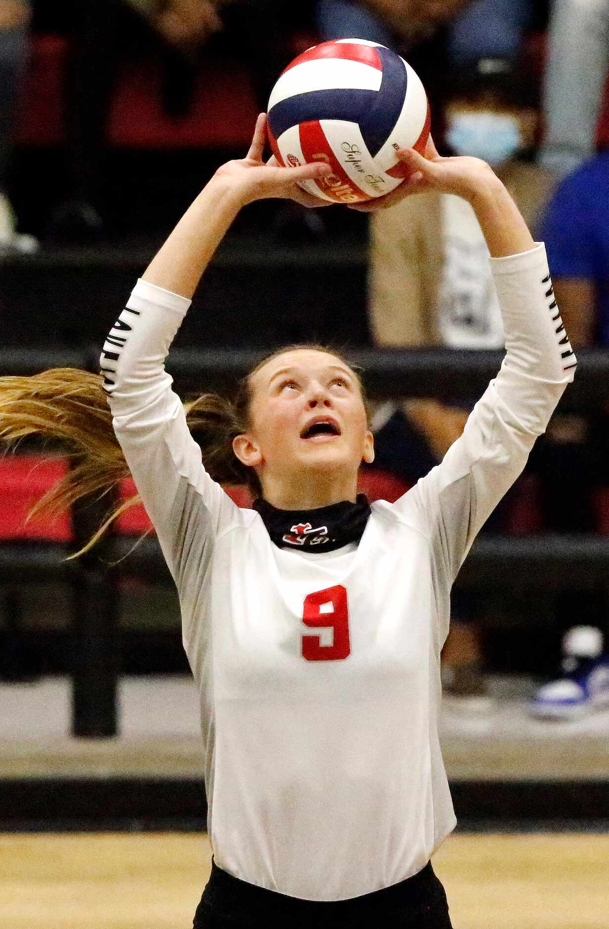Lovejoy High School setter Averi Carlson (9) makes a set during game two as Lovejoy High...