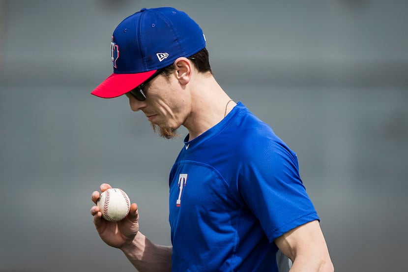 Tim Lincecum released by Rangers