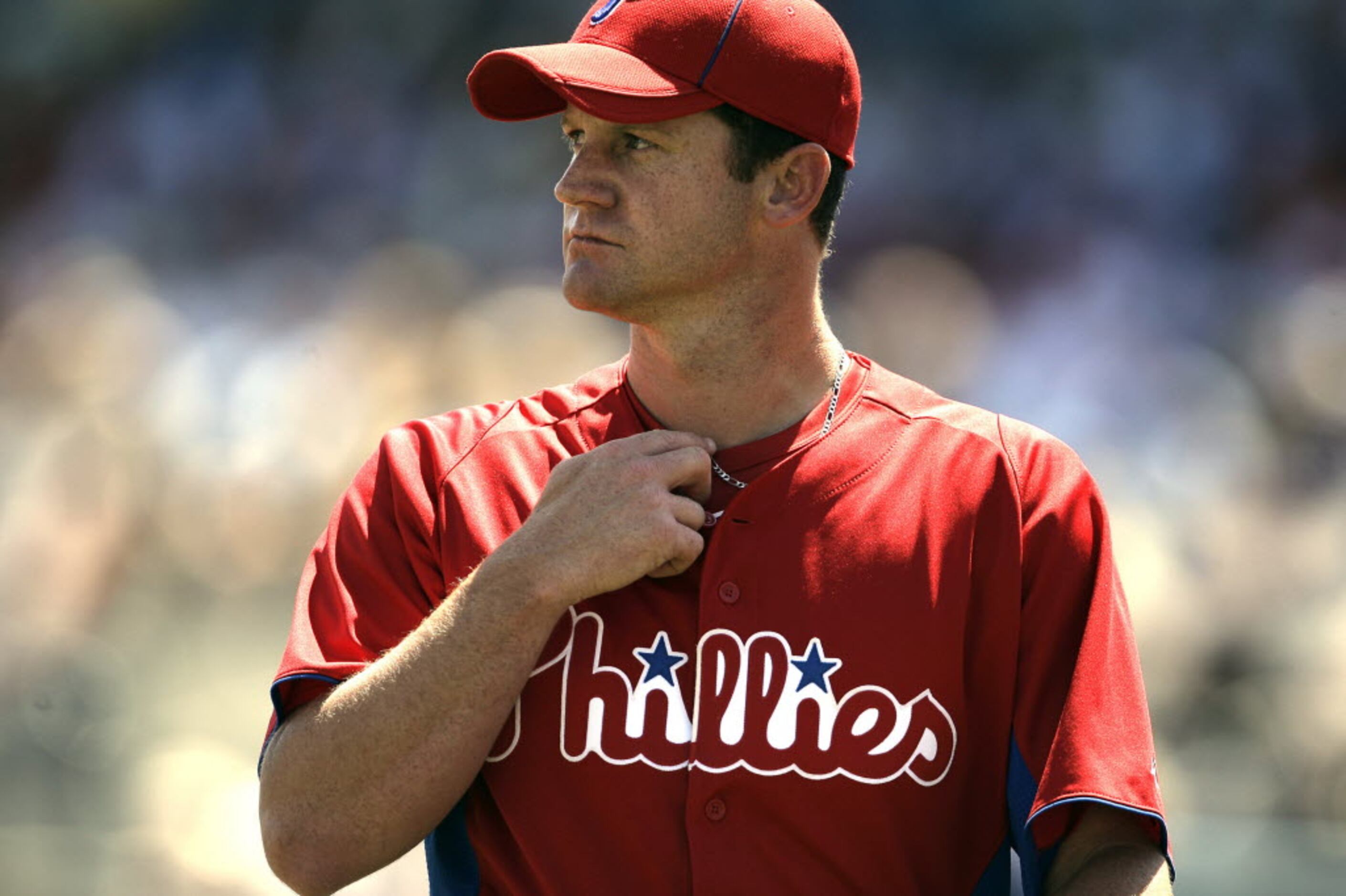 Philadelphia Phillies place Roy Oswalt on disabled list with lower