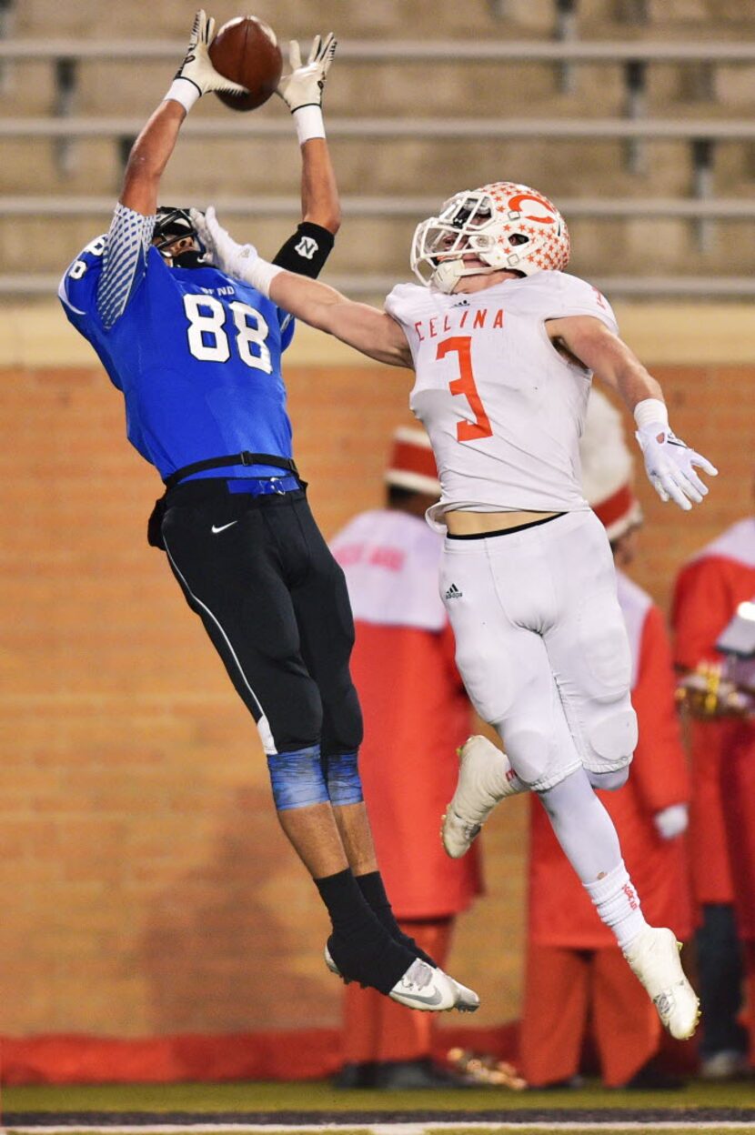 Krum junior wide receiver Justus Martinez (88) can't hang on for a catch as he and Celina...