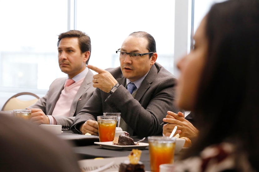 Fernando Marti y Francisco de la Torre. (David Woo/The Dallas Morning News)