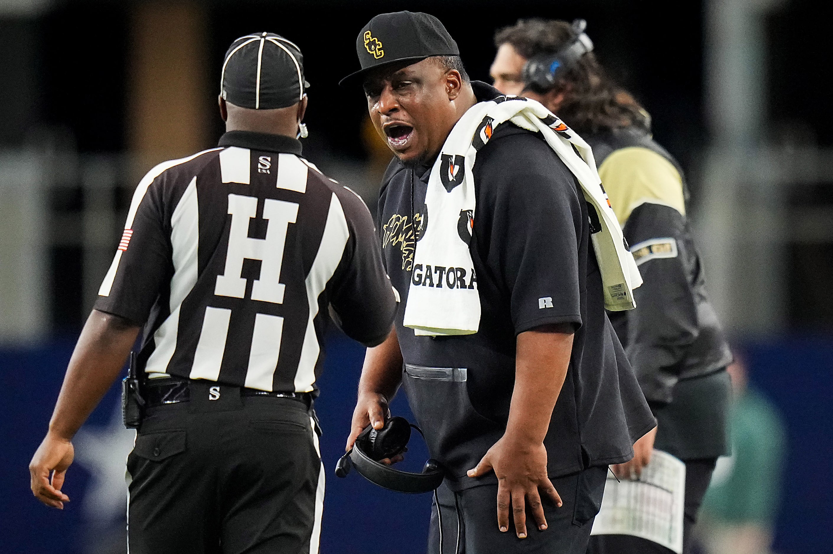 South Oak Cliff head coach Jason Todd reacts to a call during the first half of the Class 5A...