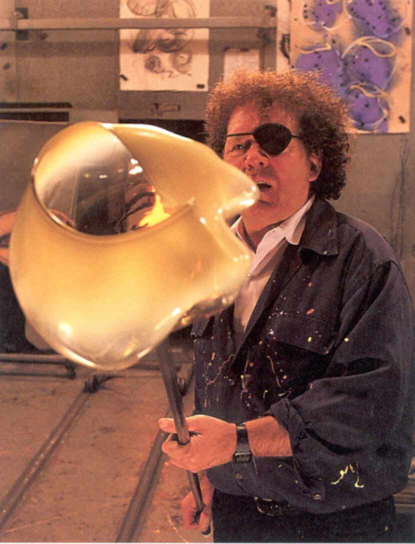 Glass sculptor Dale Chihuly was all temperamental artist -- until a question about high school.