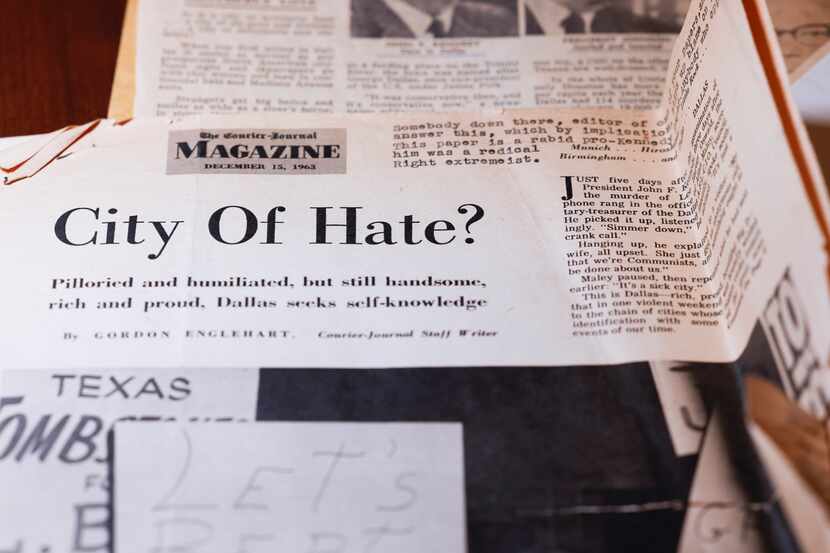 Newspaper clippings containing notes sent to the mayor of Dallas in the 1960s following the...