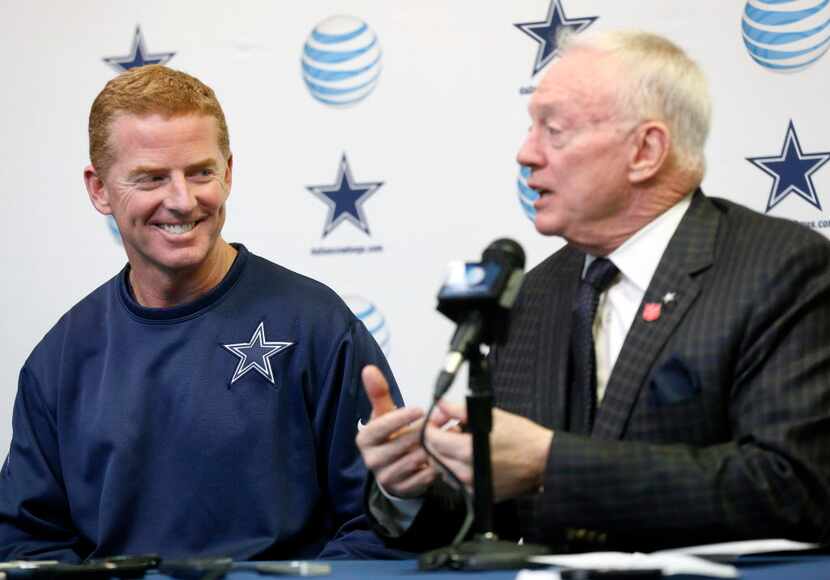 Dallas Cowboys head coach Jason Garrett received a new 5-year contract from owner Jerry...
