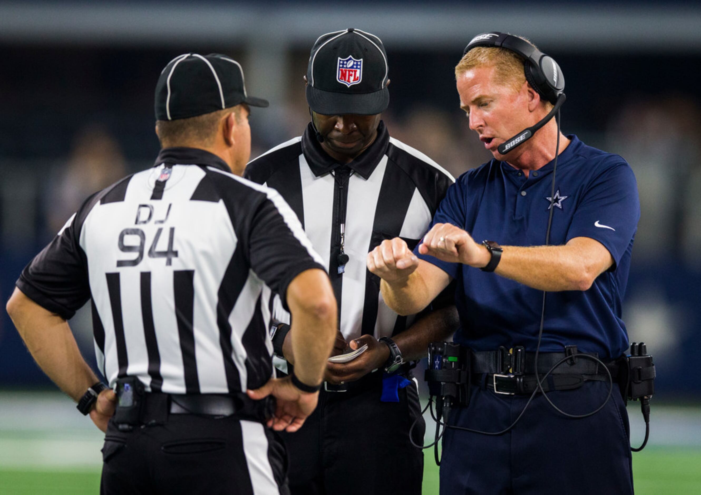 Officials miss egregious pass interference on would-be Bengals TD