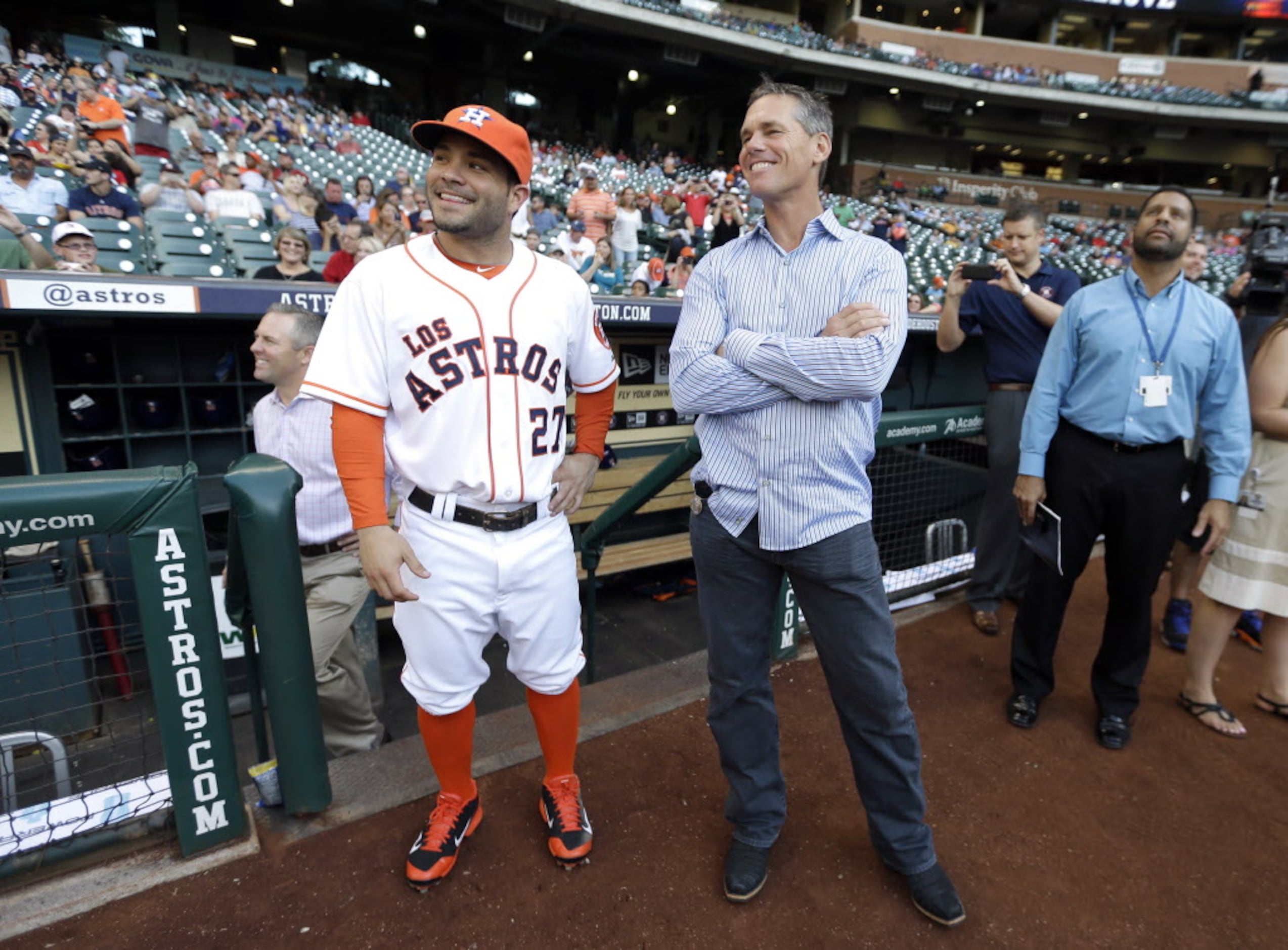 Biggio on being elected into Hall of Fame: Astros fans 'deserve' this moment