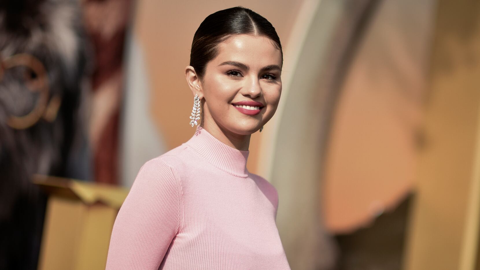 Selena Gomez has signed on to produce a Spanish-language documentary about the former drug...