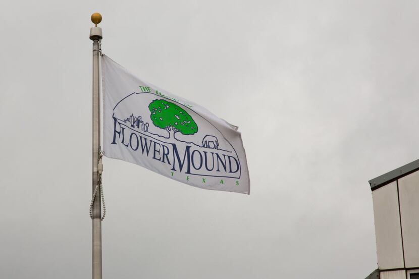 The city of Flower Mound flag.