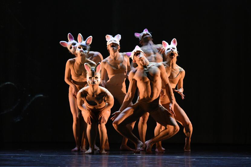 MOMIX will open the 2020-21 TITAS Presents/Dance Unbound season with "Alice."
