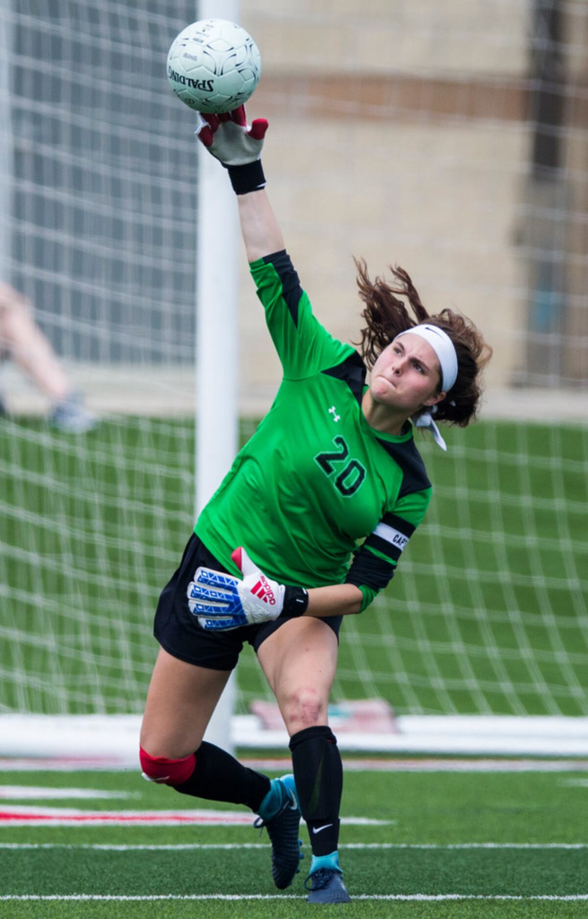 Melissa goalkeeper Brittany Morgan (20) launches the ball back in to play during the second...