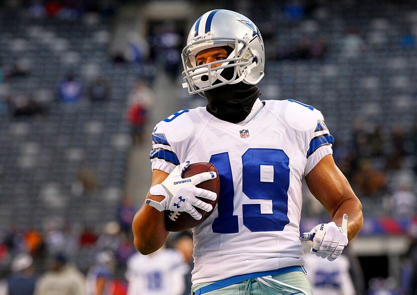 Big week for Miles Austin: Cowboys WR gets married, has college jersey  retired