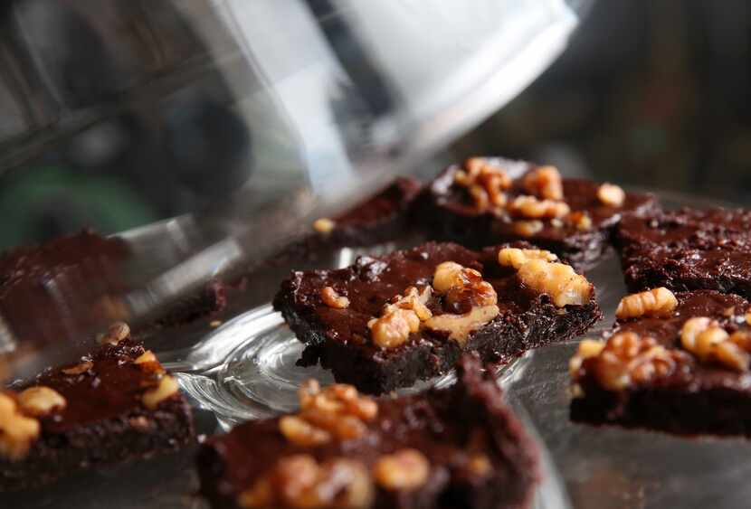 Roots Juices in Dallas ells brownies that contain CBD oil.