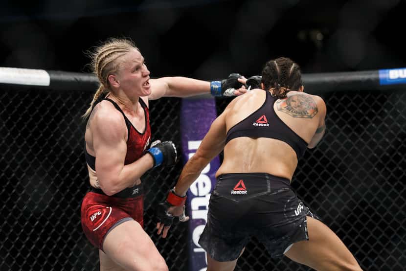 EDMONTON, AB - SEPTEMBER 09:  Amanda Nunes, right, fights Valentina Shevchenko during UFC...