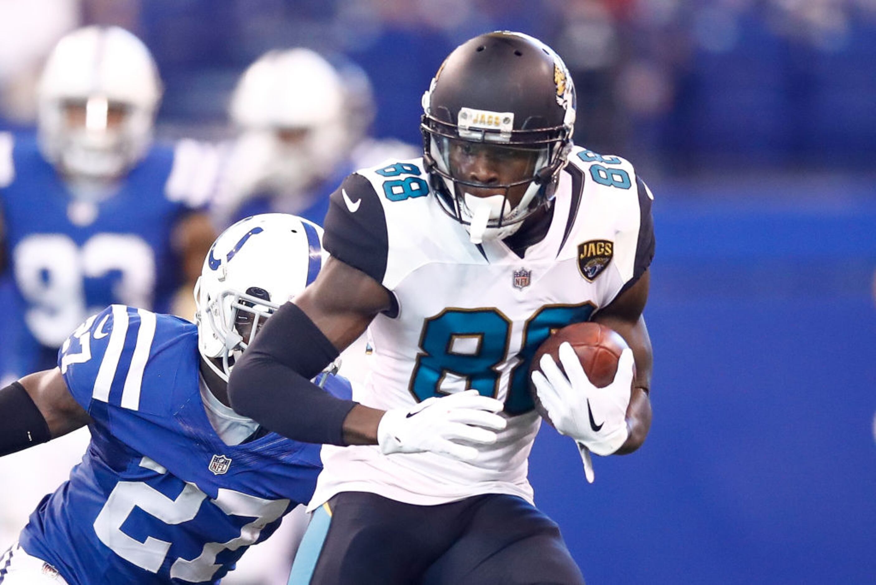 National writer: Cowboys replacing Dez Bryant with Allen Hurns