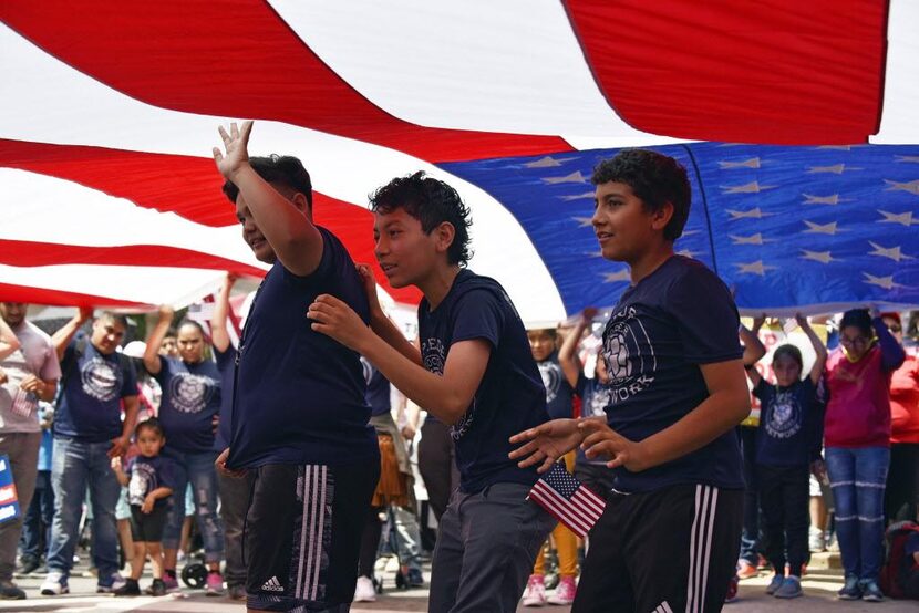 Pese a la continuidad del programa DACA, su futuro es incierto afirman activistas y expertos...