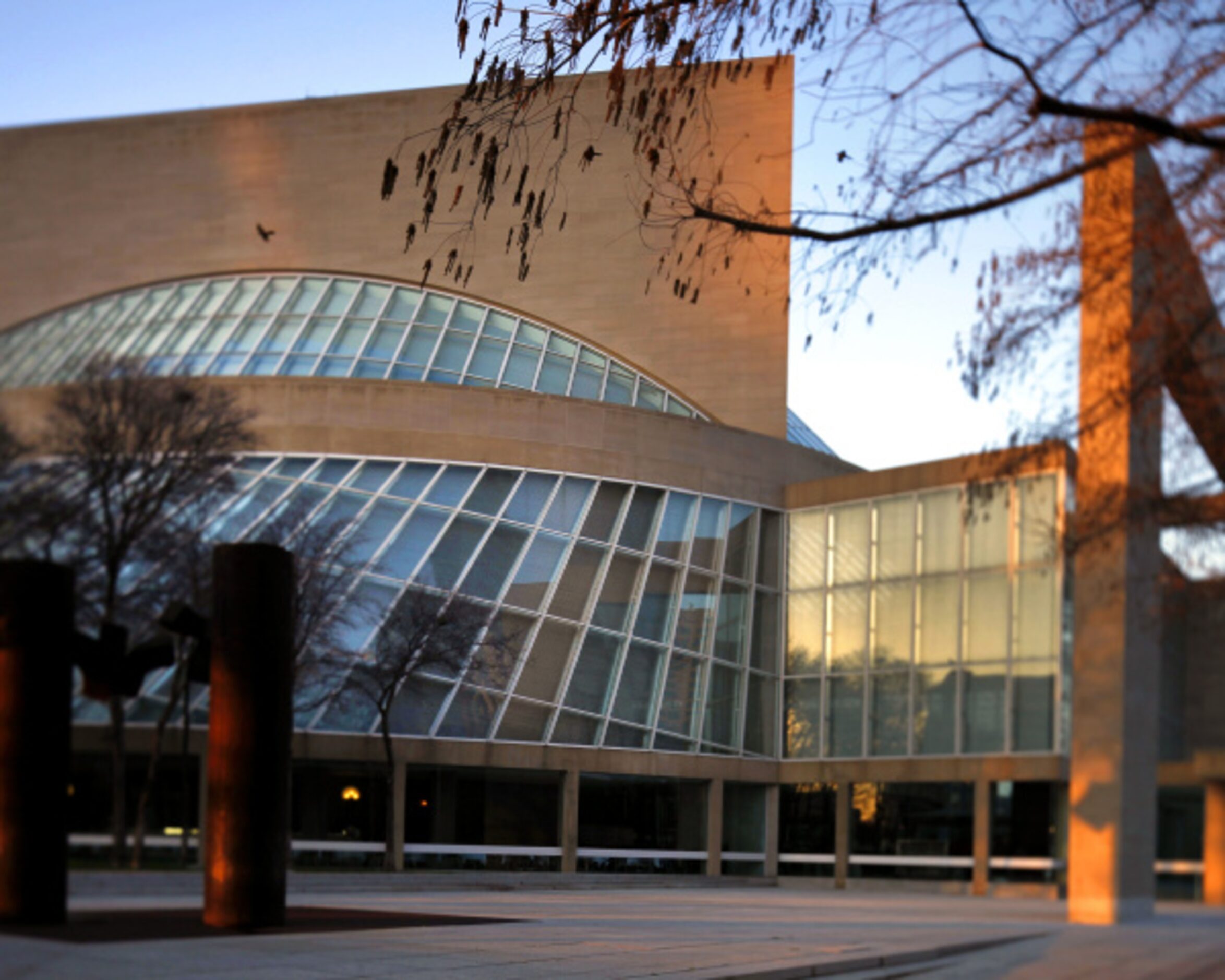 Morton H. Meyerson Symphony Center, 1989). Pei's only concert hall remains an elegantly...