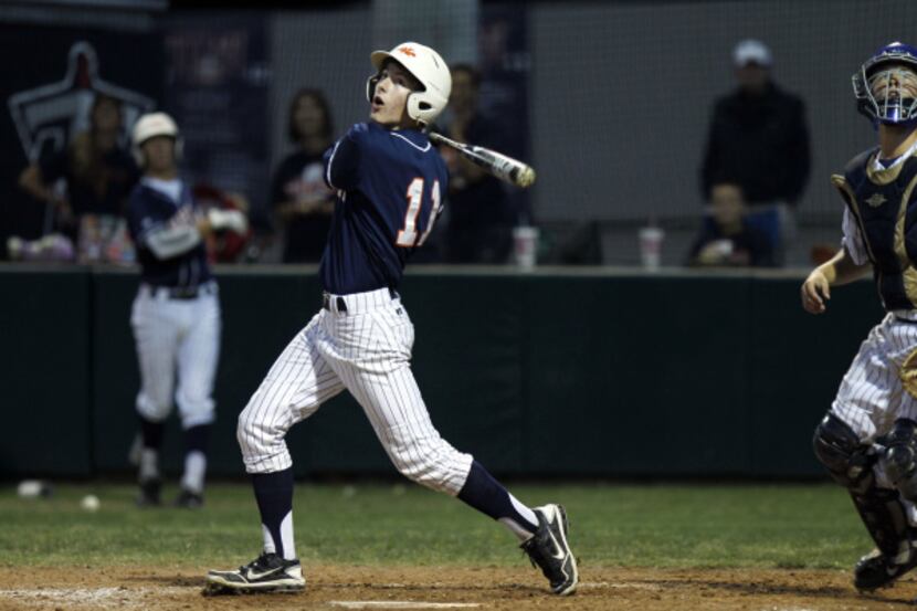 Frisco Wakeland's Ryan Perry (11) at bat against Frisco Centennial during a high school...
