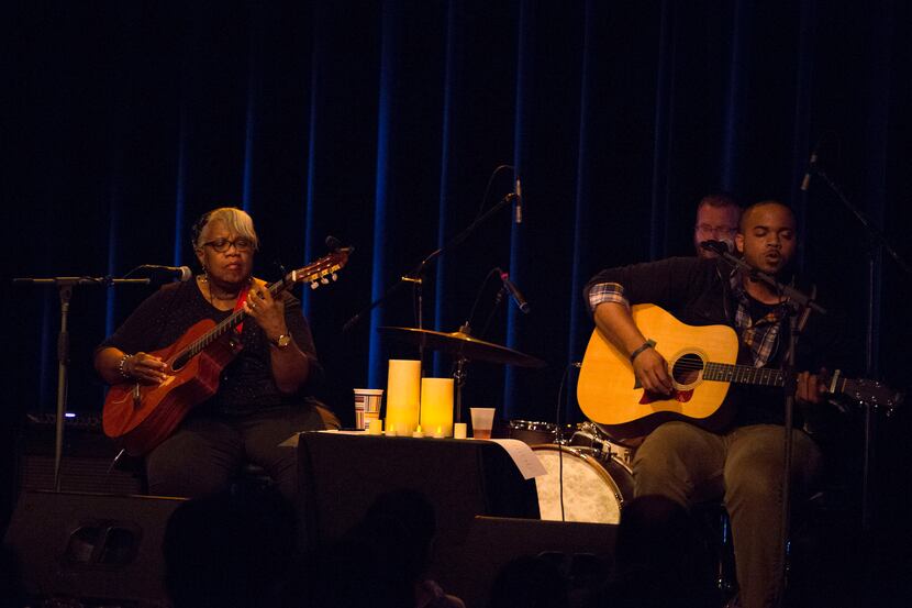 Ruth Ward, left, and Madisen Ward, right, perform at the Kessler in Dallas, Texas, Friday,...