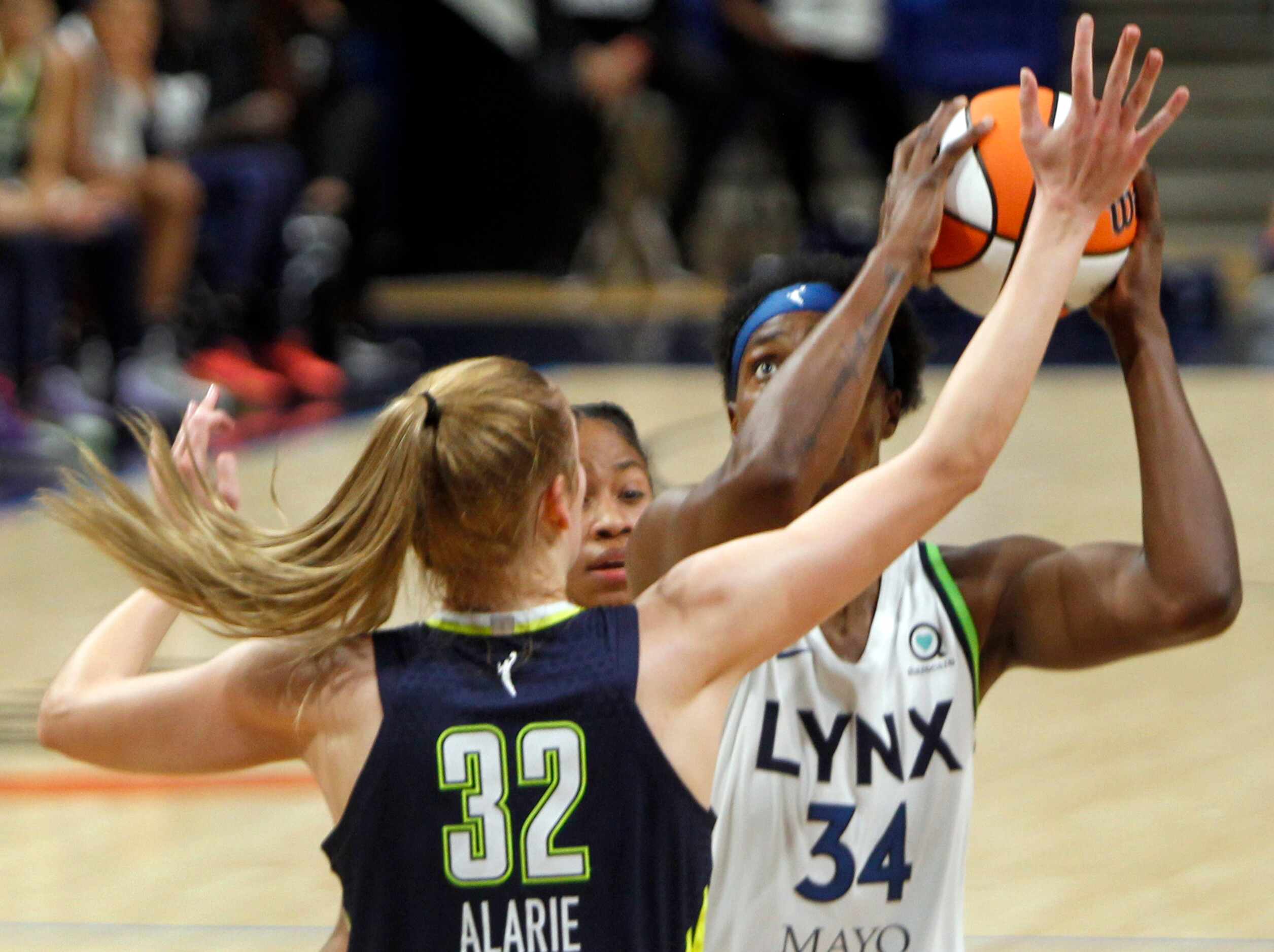 Minnesota Lynx center Sylvia Fowles (34) eyes the basket as she drives the lane against the...
