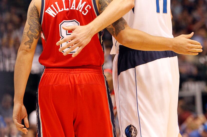 ]Nets guard Deron Williams could be joining Dirk Nowitzki with the Mavericks.