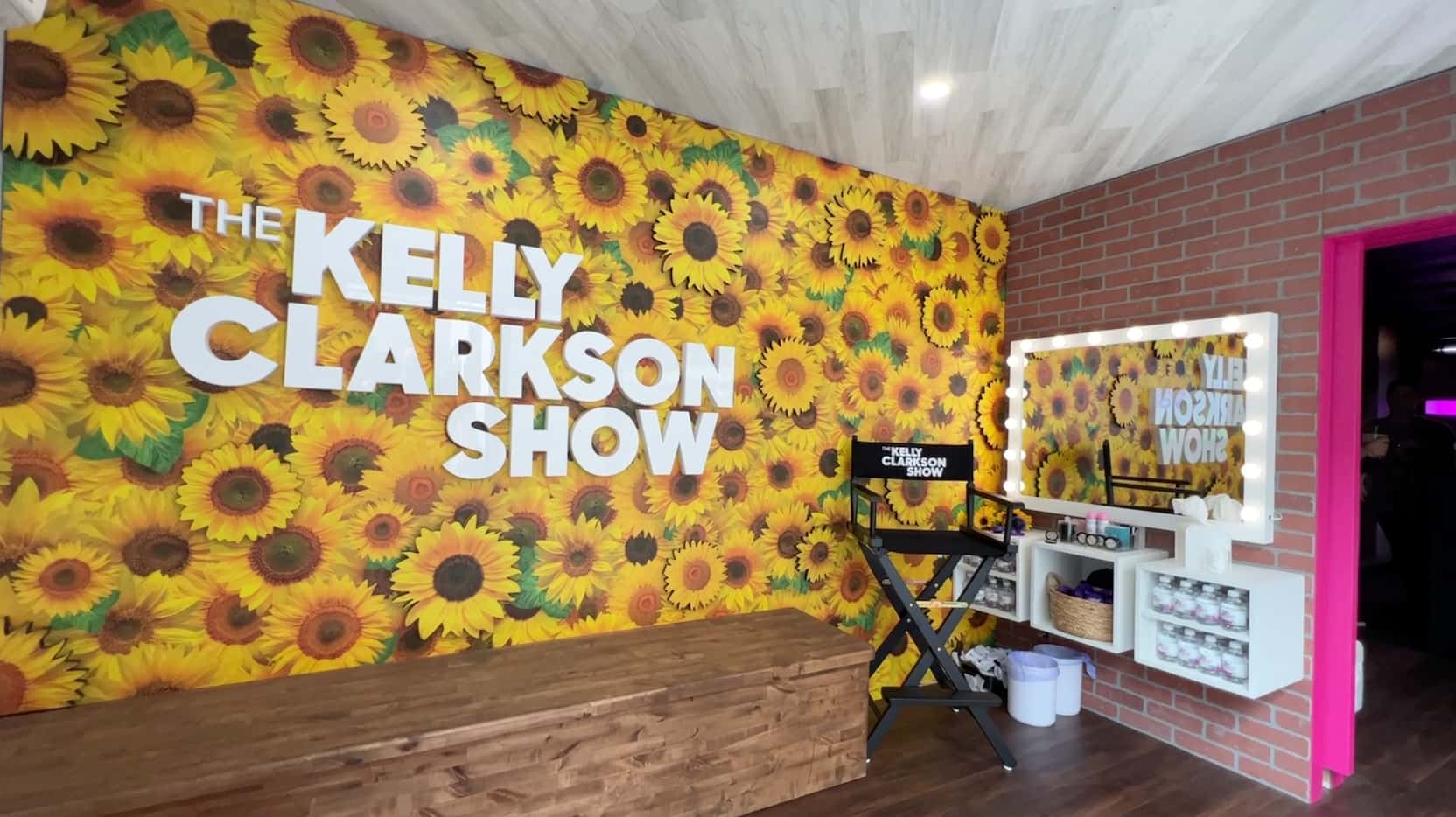 Here's an interior view of The Kelly Clarkson Show's Kellyoke bus, which is coming Klyde...