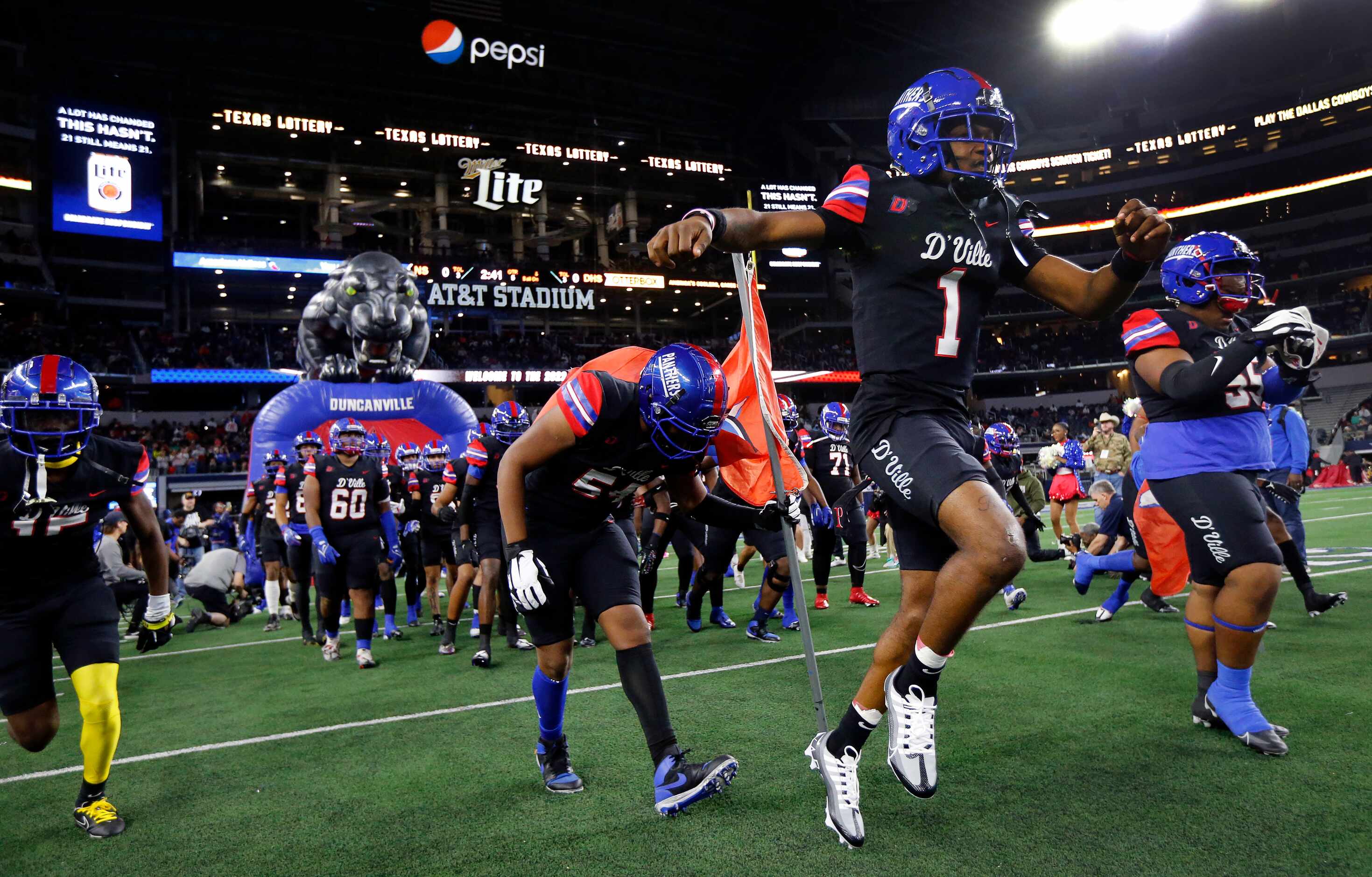 Duncanville’s Lontrell Turner (1) and his teammates take the field to face Galena Park North...