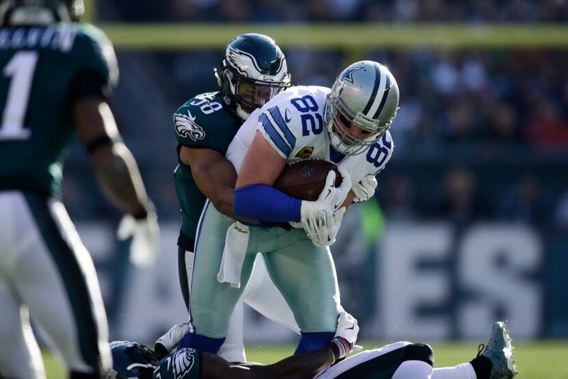 Dallas Cowboys' Jason Witten in action during the first half of an NFL football game against...